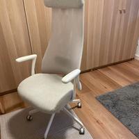 Sedia ergonomica IKEA JÄRVFJÄLLET bianca
