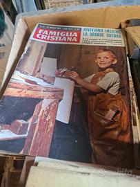 Vecchie riviste di " Famiglia Cristiana " anni 60.