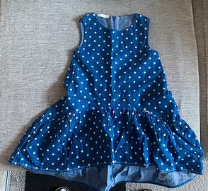 Set di 30 articoli tra vestiti, leggings e maglie