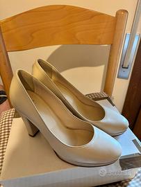 Scarpe donna BATA beige 39