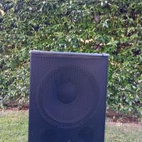 subwoofer Behringer B 1500XP