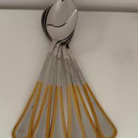 Set di cucchiai in acciaio inox laccato oro