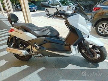 Scooter Yamaha Xmax 250