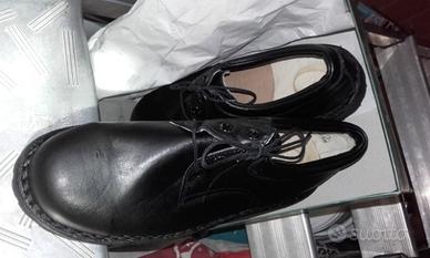 Scarpe antinfortunistiche (da lavoro)