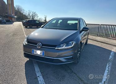 Volkswagen golf 7.5