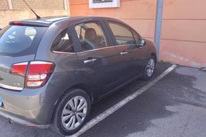 Citroen C3 1.2benzina  anno 2015.