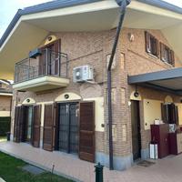 PORZIONE DI BIFAMILIARE A RIVALTA DI TORINO