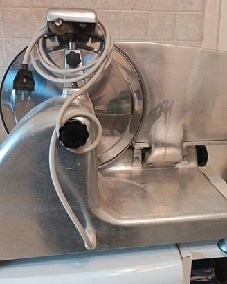 affettatrice professionale 