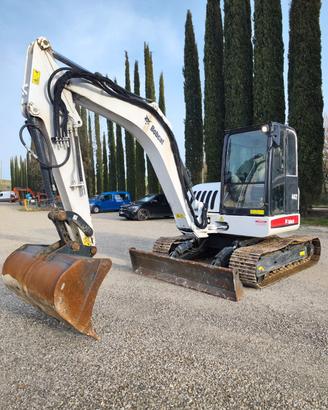 ESCAVATORE BOB CAT 442 con solo 2400 ore