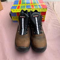 Scarpe antinfortunistiche