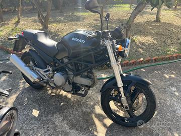 Ducati Monster 400 Dark