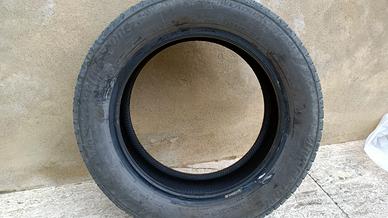 4 gomme Bridgestone