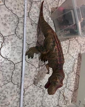 Dinosauri giocattolo, serpenti, rettili