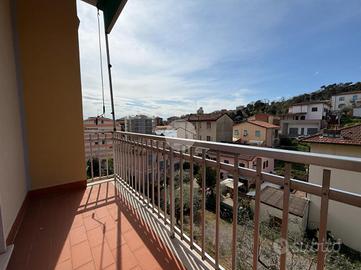 3 LOCALI A LA SPEZIA