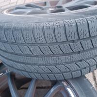 cerchi lega con gomme 4 stagioni 