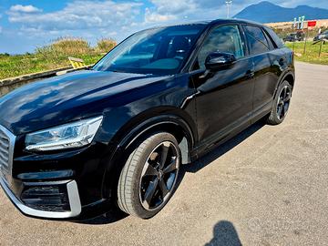 Audi Q2 1.6 versione Sport Tdi S-tronic