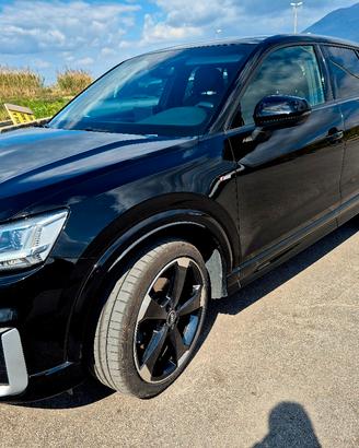 Audi Q2 1.6 versione Sport Tdi S-tronic