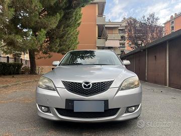 Mazda 3 (2005). Disel 1,6 - 500 €