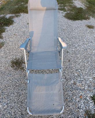 4 sdrai da giardino con poggiapiedi