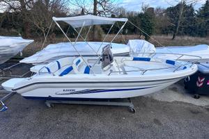 Ranieri 5,65 mt usato Package Yamaha F40 2025