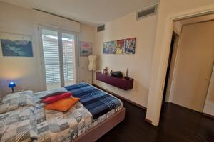 Appartamento 2 vani bagno a ripoli garage cantina