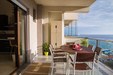 Appartamento vista mare sulla spiaggia per vacanze