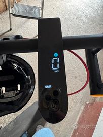Scooter elétrica xiaomi 4