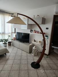 Lampada d'arredo a stelo regolabile ( CALLEGARIS )