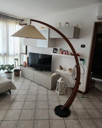 Lampada d'arredo a stelo regolabile ( CALLEGARIS )