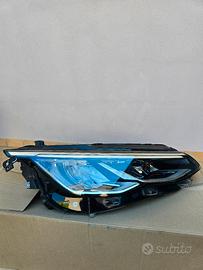 faro anteriore  dx golf 8