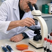 Biologo laboratorio analisi cliniche