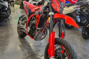 SWM SM 125 R SPECIAL EDITION