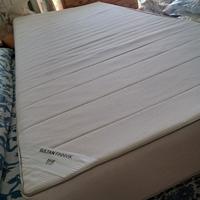 Materasso in lattice e memory foam