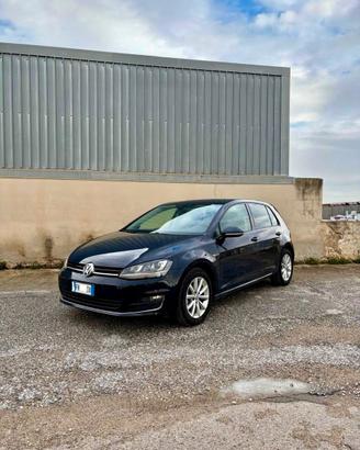 Volkswagen Golf 7 TDi 1.6 110 cv Comfortline