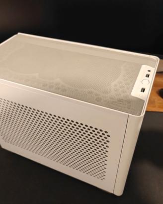 Cooler Master NR200P Bianco