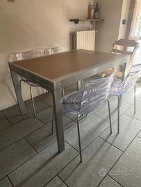 Tavolo e sedie calligaris