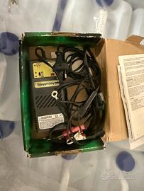 Carica batteria moto/auto