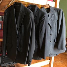 3 Completi uomo Giacca e pantaloni