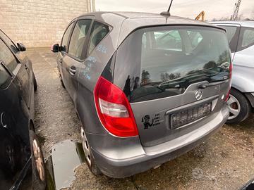 MERCEDES CLASSE A W169 2010 PER RICAMBI
