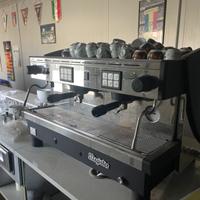 Macchina del caffè professionale