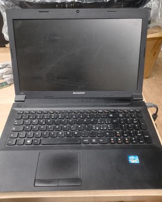 Lenovo b590 schermo rotto