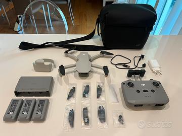 DJI Mini 2 Fly More Combo