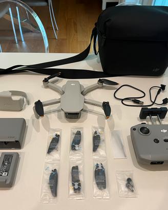 DJI Mini 2 Fly More Combo
