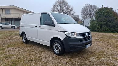 Volkswagen Transporter 150 Cv - Anno 2020 - Euro 6