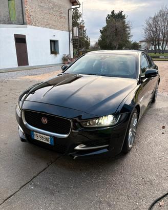 Jaguar xe 2.0