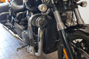 Triumph thunderbird storm