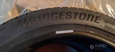 Pneumatici Bridgestone 