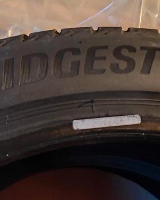 Pneumatici Bridgestone 