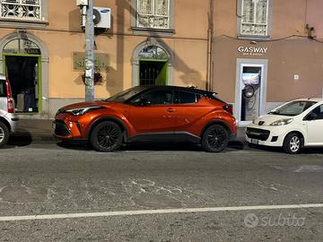 Toyota Chr con solo 67 mila km in garanzia