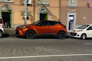 Toyota Chr con solo 67 mila km in garanzia